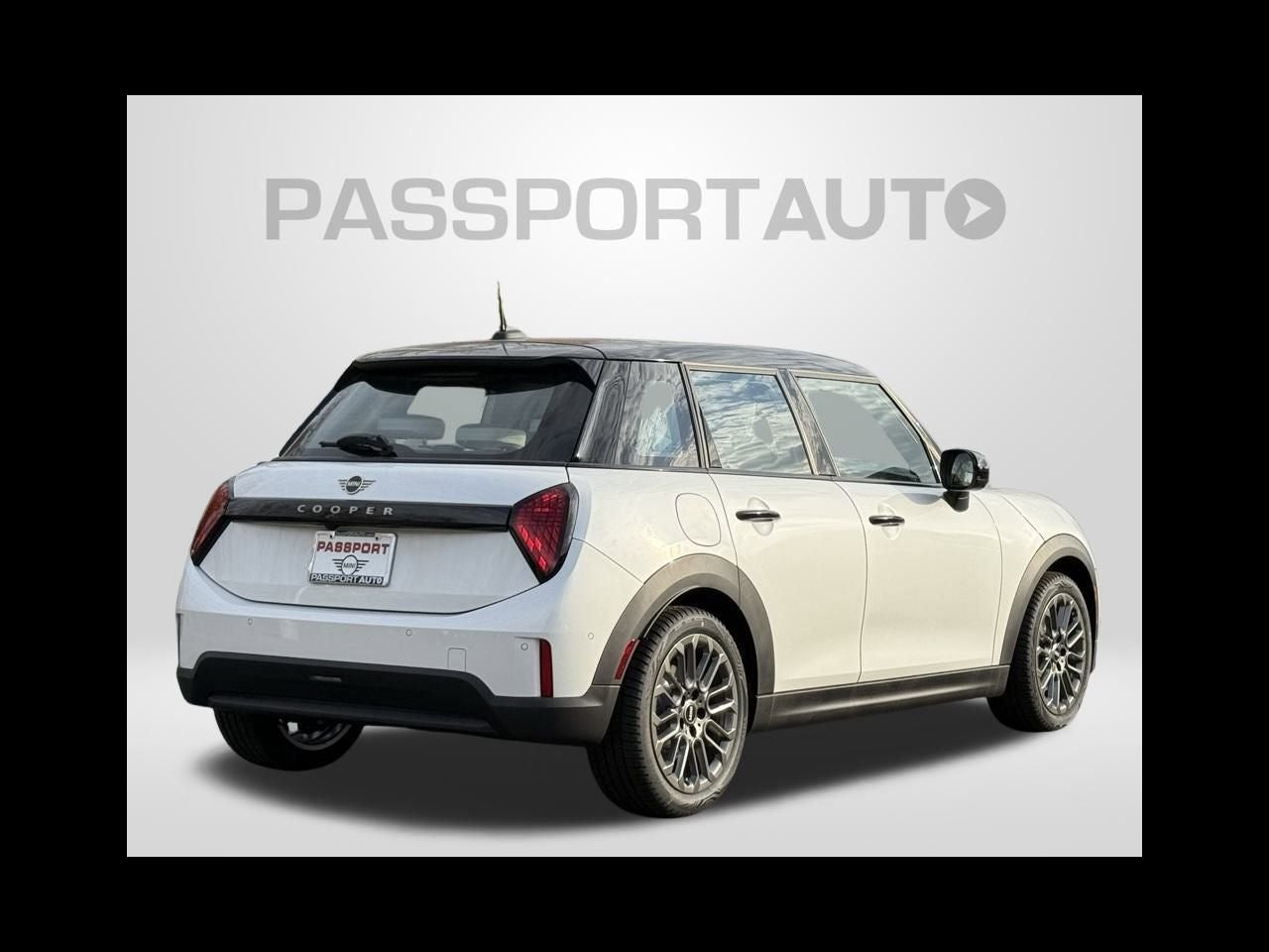 2026 MINI 4 DOOR ICONIC