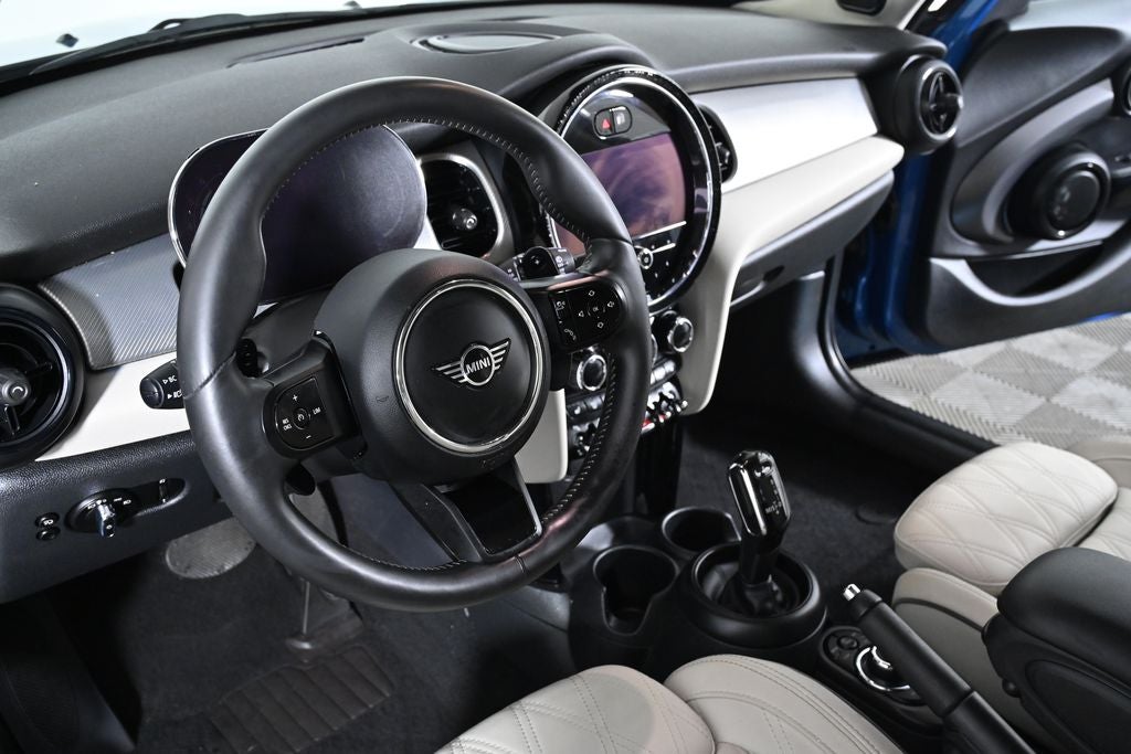 2023 MINI Cooper S Iconic