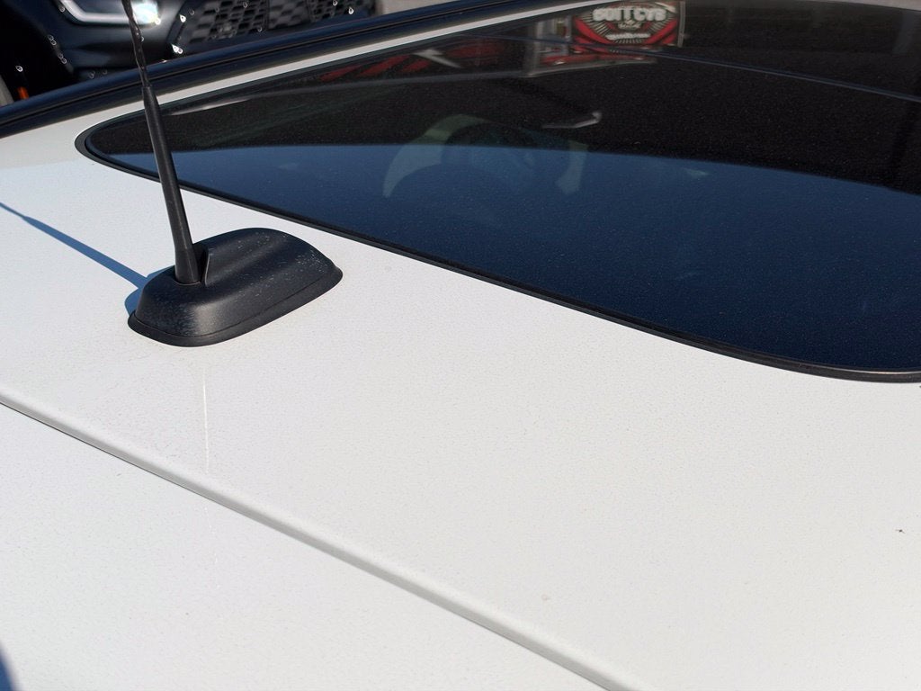 2024 MINI HARDTOP 4 DOOR Base