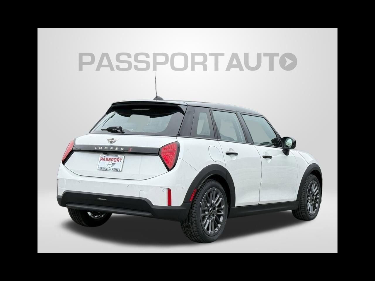 2026 MINI 4 DOOR ICONIC