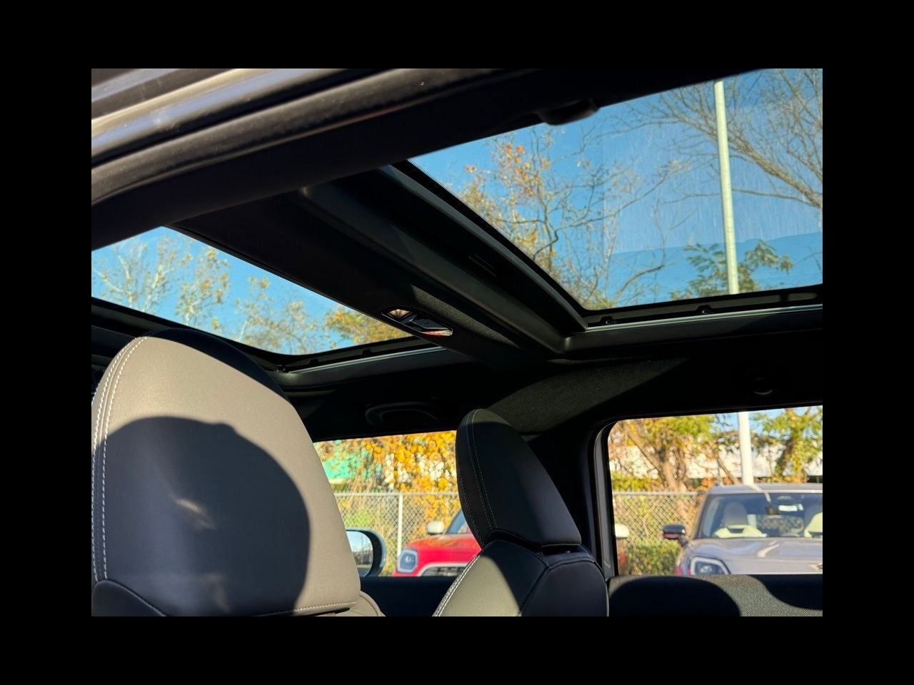 2026 MINI 4 DOOR ICONIC