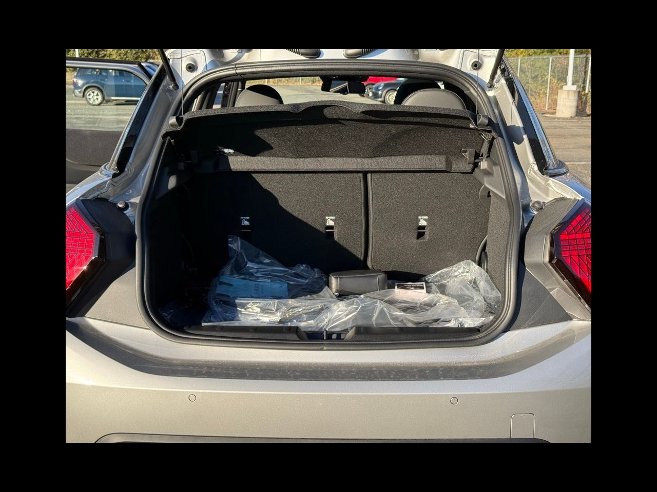 2026 MINI 4 DOOR ICONIC