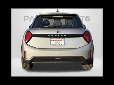 2026 MINI 4 DOOR ICONIC