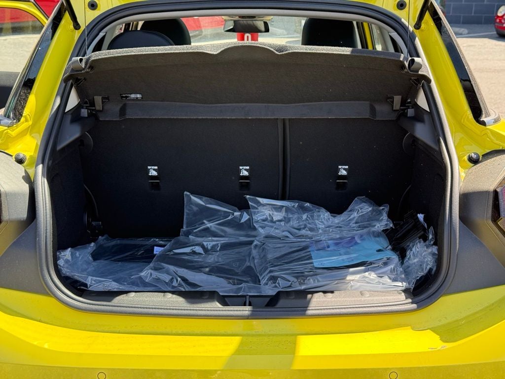 2026 MINI 4 Door Base