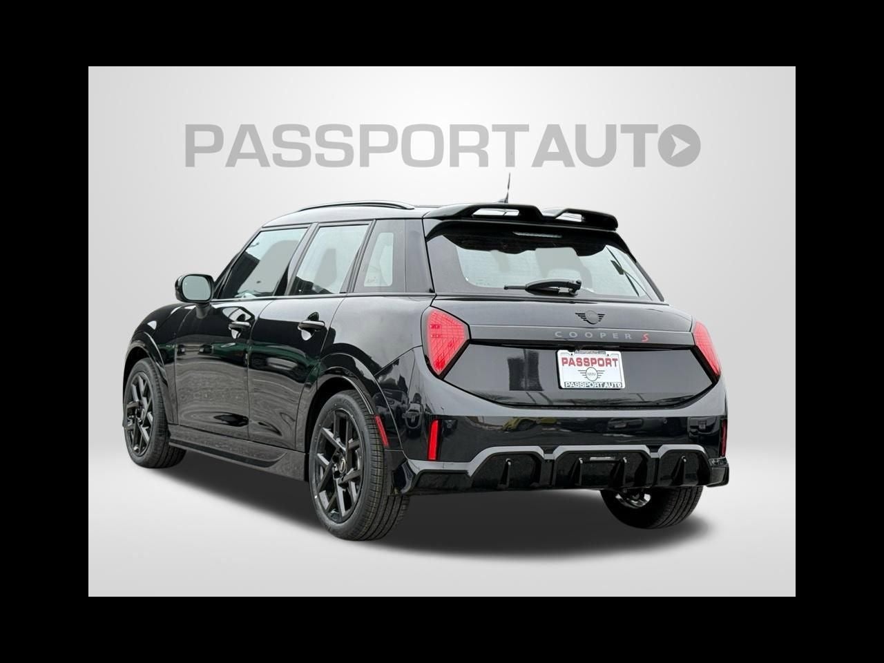 2026 MINI 4 DOOR ICONIC