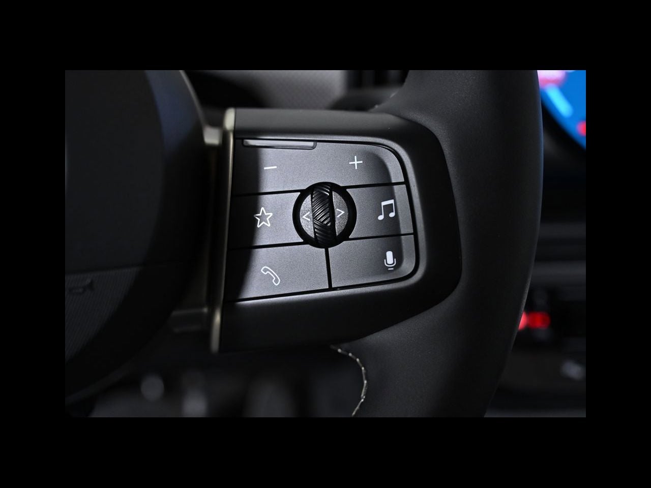 2026 MINI 4 DOOR ICONIC