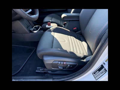 2026 MINI 4 DOOR ICONIC