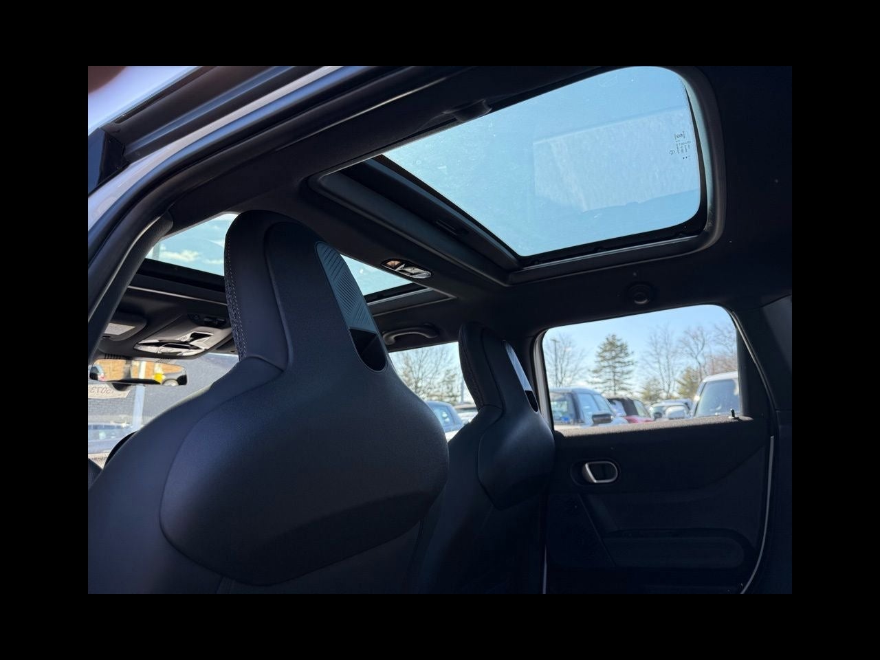 2026 MINI 4 DOOR ICONIC