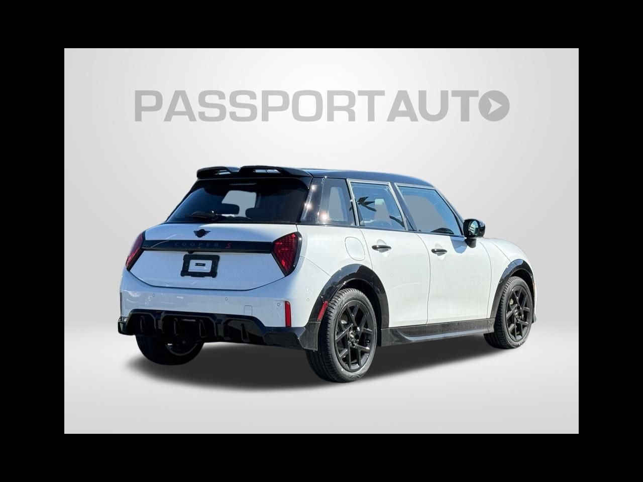 2026 MINI 4 DOOR ICONIC