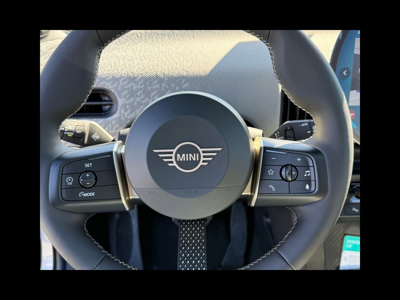 2026 MINI 4 DOOR ICONIC