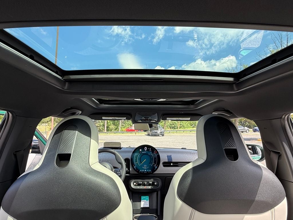 2027 MINI Cooper S Signature Plus 4 Door