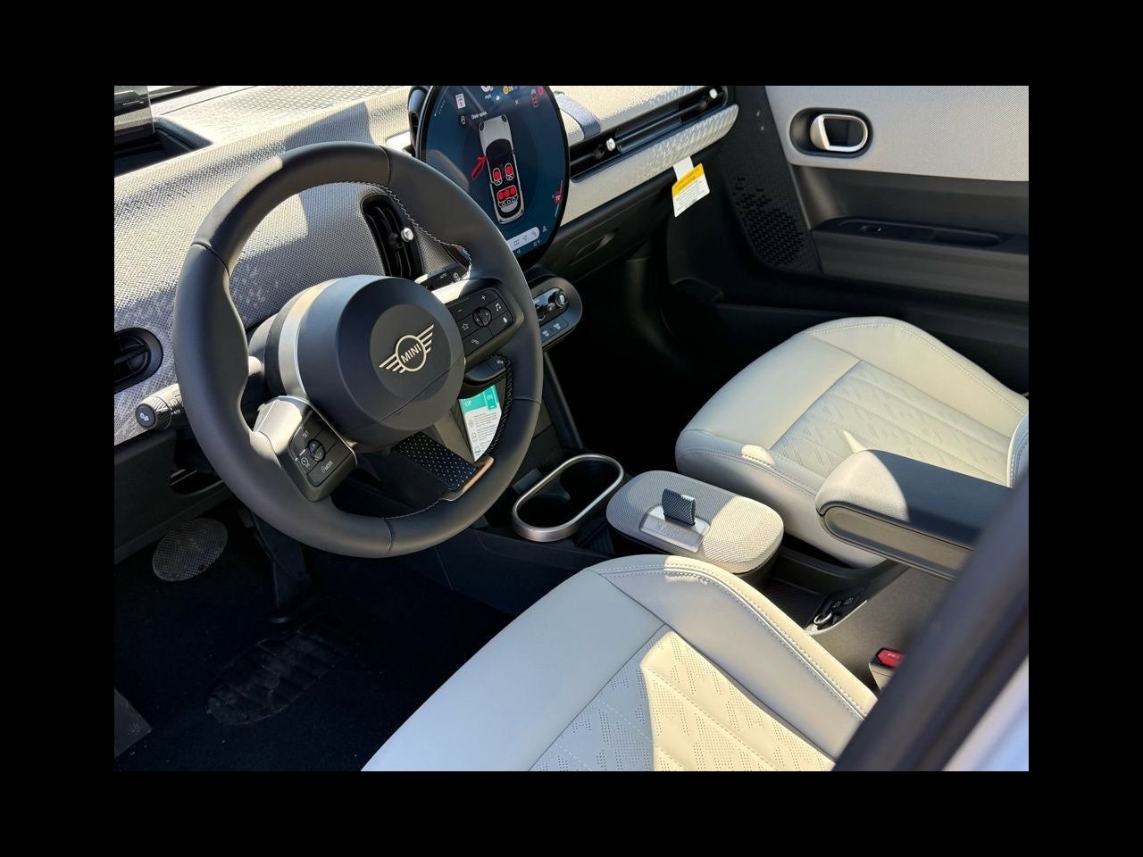 2026 MINI 4 DOOR ICONIC