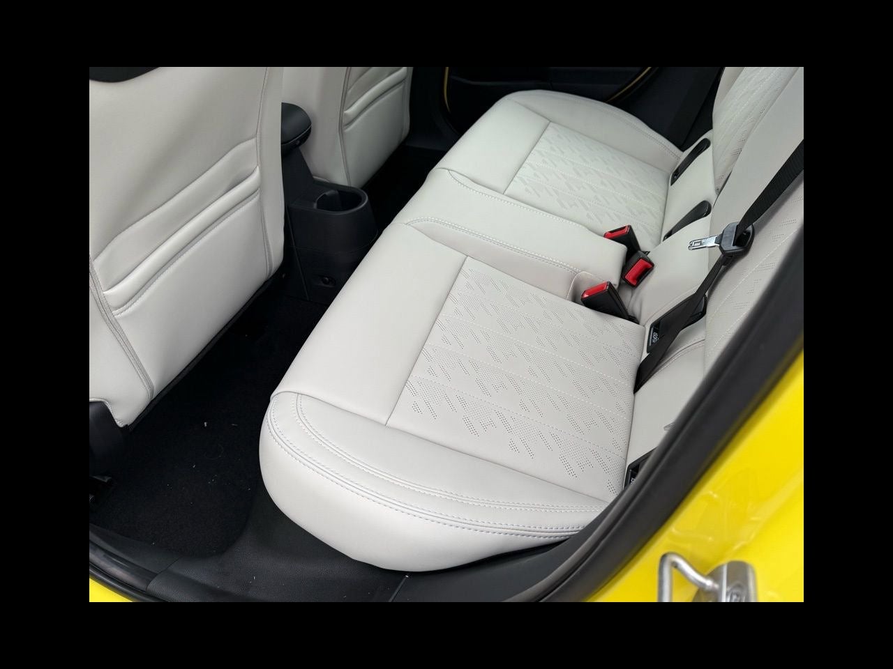 2026 MINI 4 DOOR ICONIC