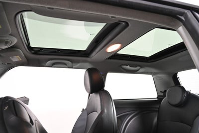 2009 MINI 2 Door Base