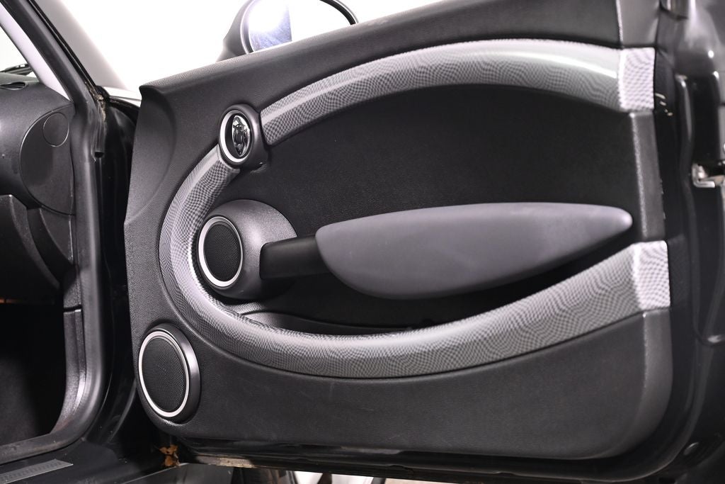 2010 MINI 2 Door Cooper S