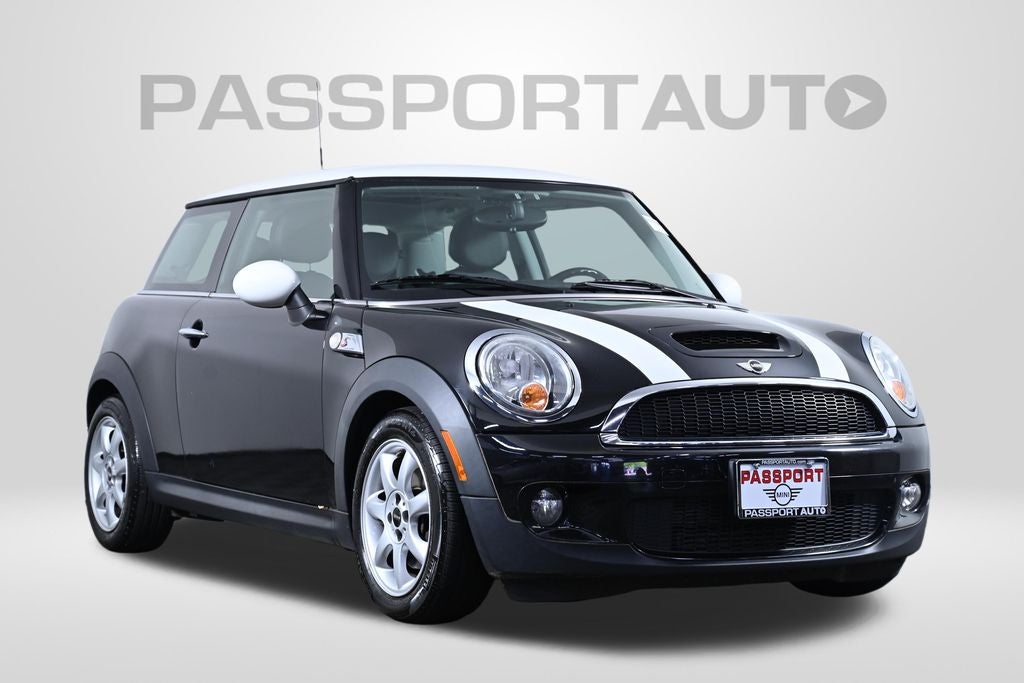 2010 MINI 2 Door Cooper S