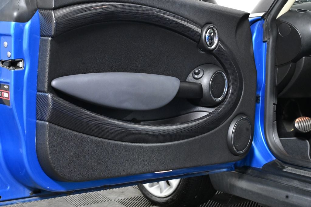 2011 MINI Cooper S Base