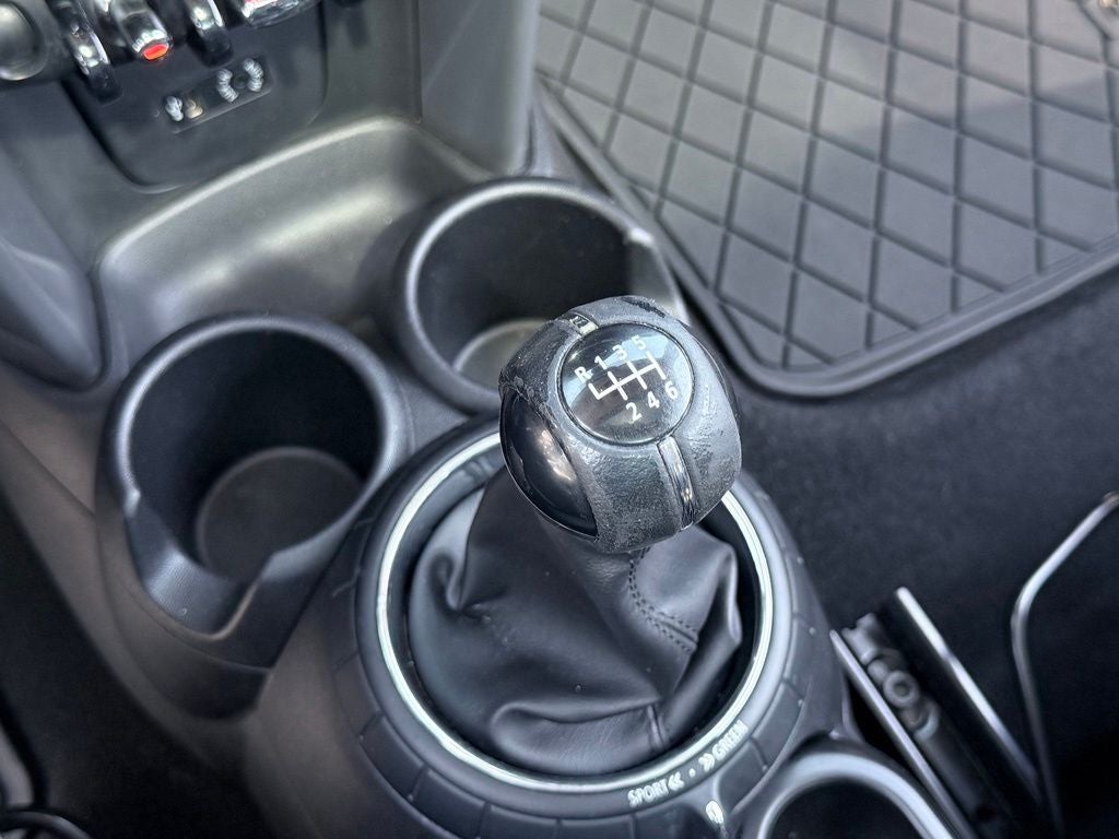 2016 MINI Cooper Base