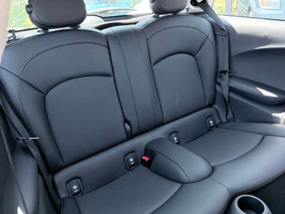 2016 MINI Cooper Base