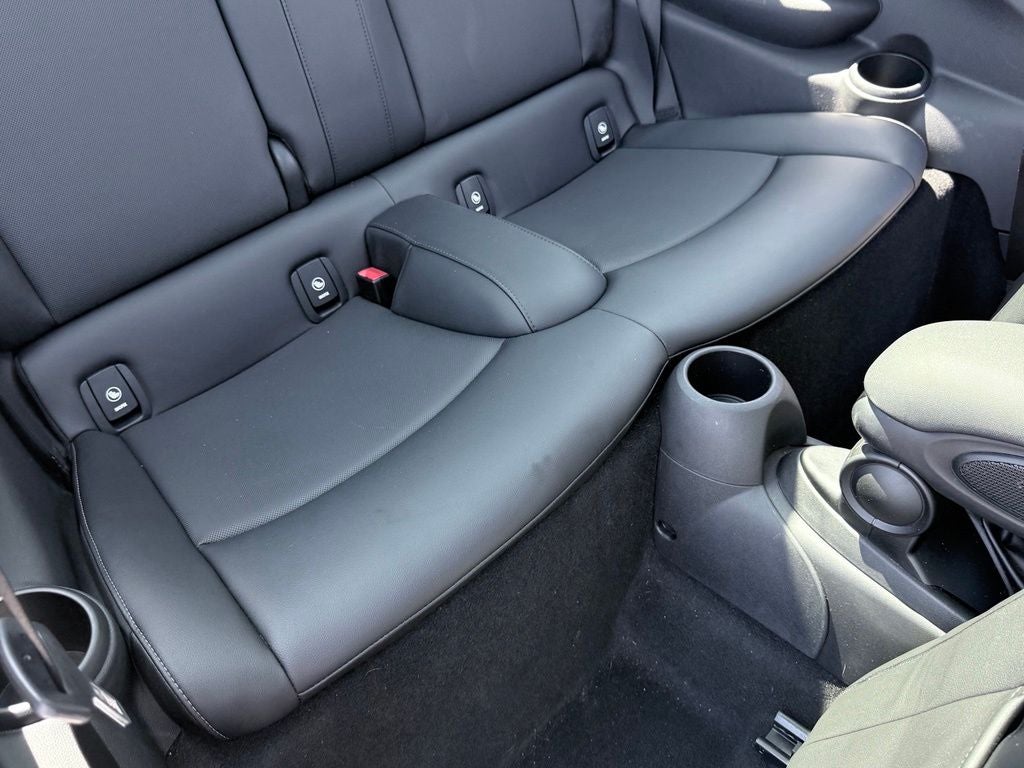 2016 MINI Cooper Base
