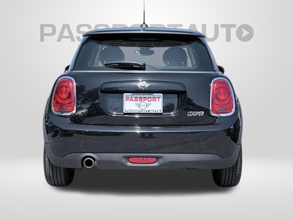 2016 MINI Cooper Base