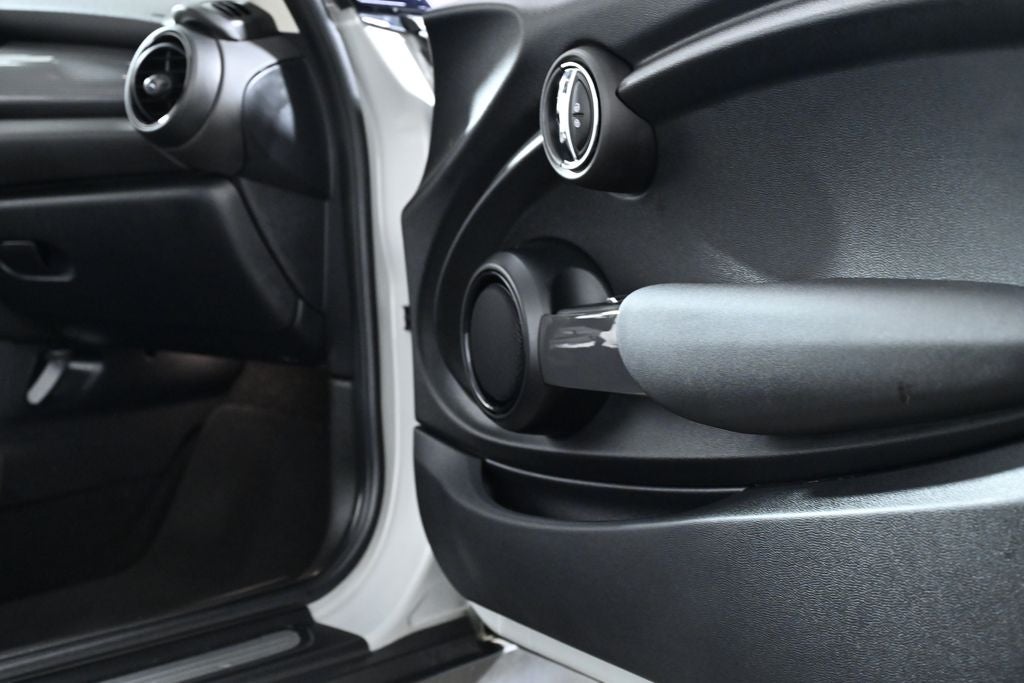 2020 MINI Cooper Base