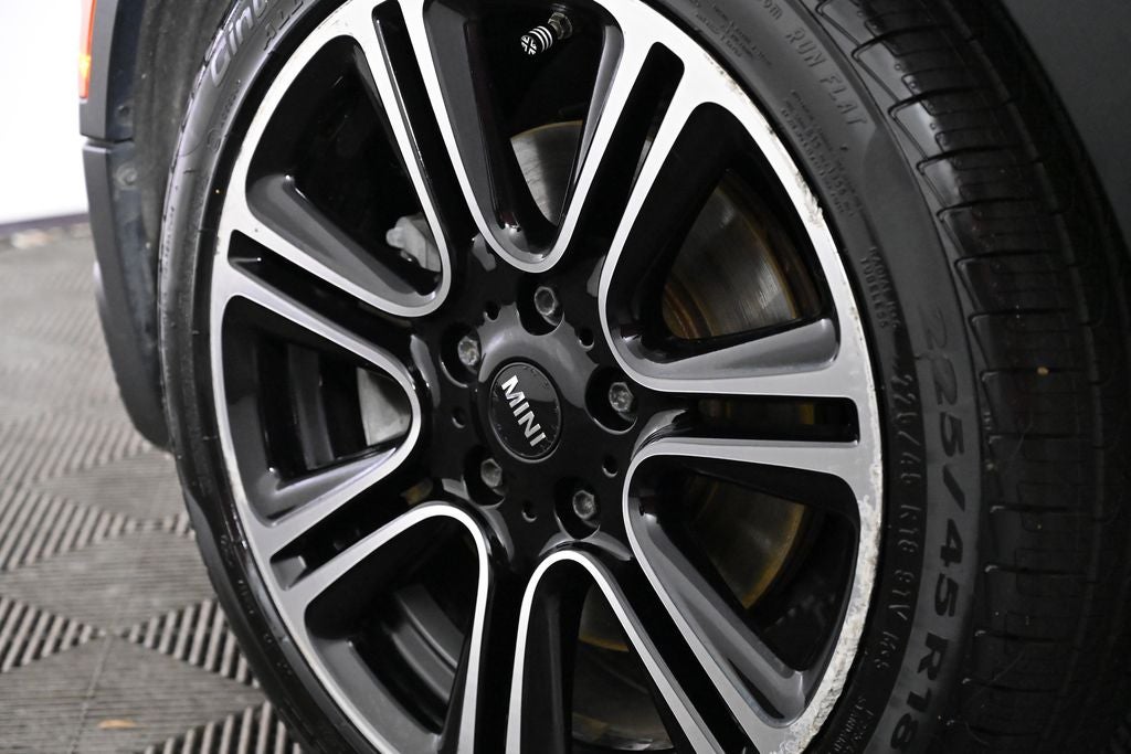 2014 MINI Cooper S Countryman Base