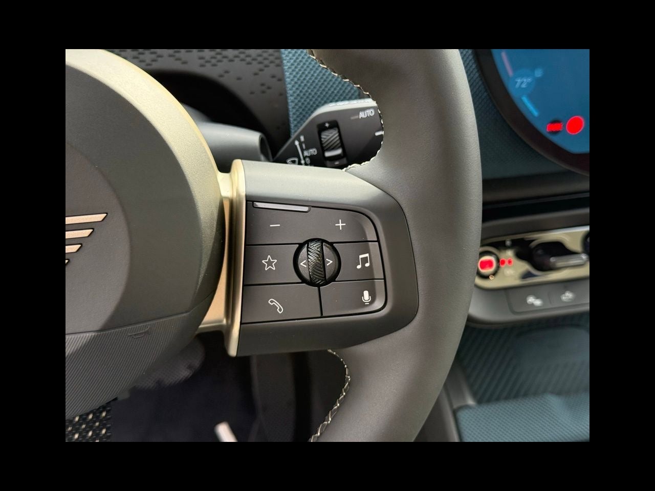 2026 MINI COUNTRYMAN SIGNATURE PLUS