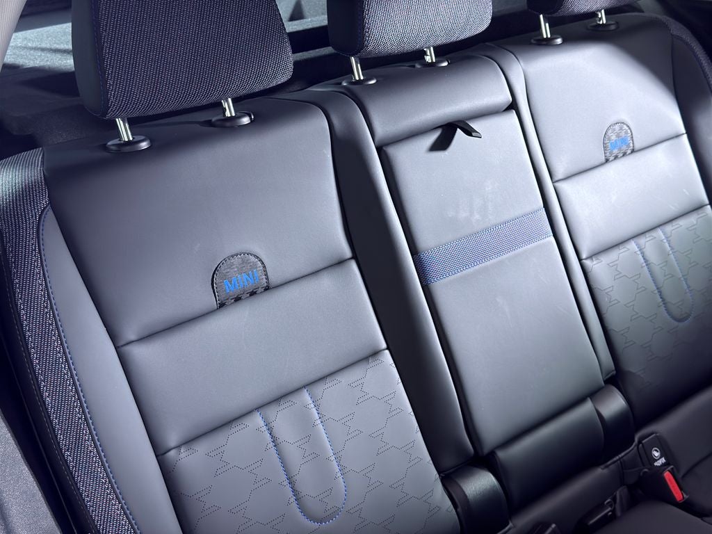 2025 MINI Cooper S Countryman Signature Plus