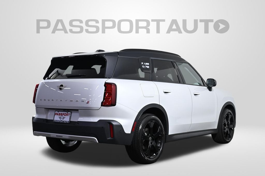 2025 MINI Cooper S Countryman Base