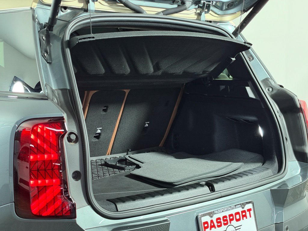2026 MINI Cooper S Countryman Base