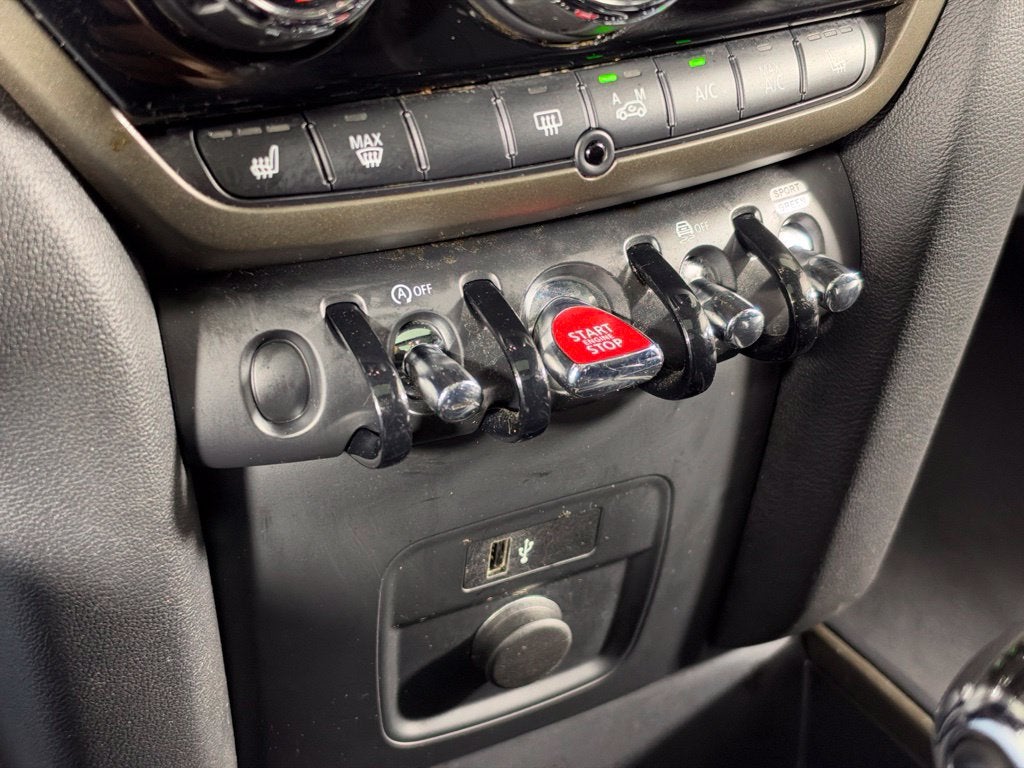2020 MINI COUNTRYMAN Base
