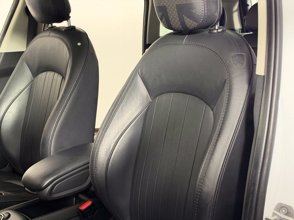 2020 MINI COUNTRYMAN Base