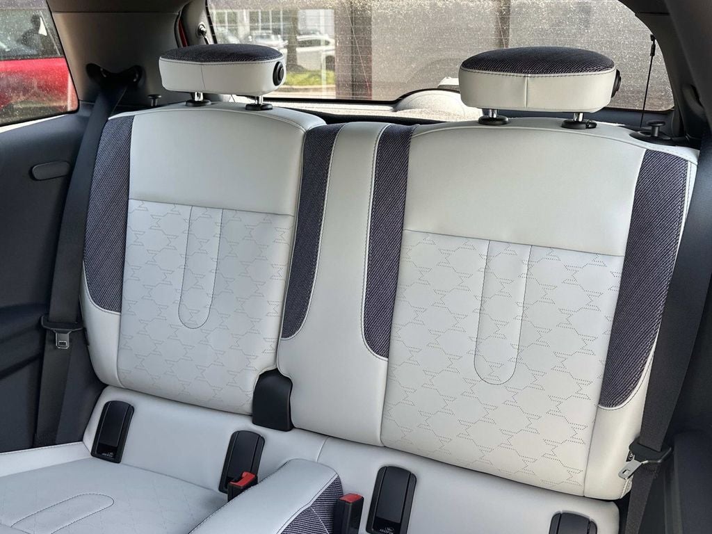 2026 MINI Cooper Hardtop 2 Door Signature Plus