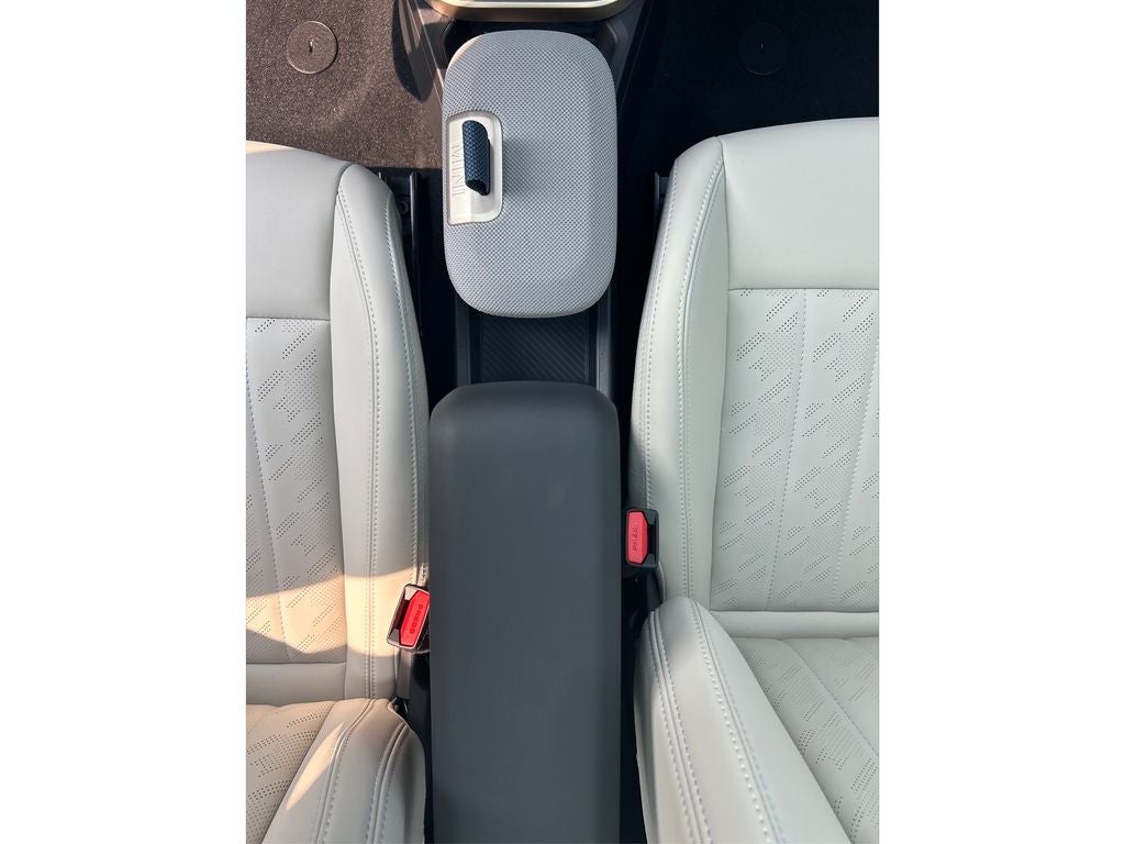 2026 MINI Cooper Hardtop 2 Door Iconic