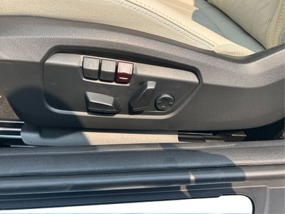 2026 MINI Cooper Hardtop 2 Door Iconic