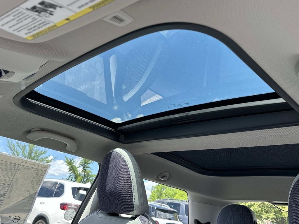 2026 MINI Cooper Hardtop 2 Door Signature Plus