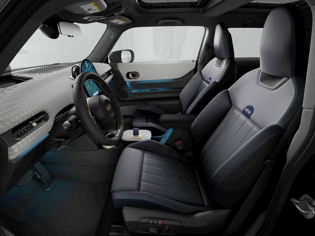 2026 MINI Cooper Signature Plus Hardtop 2 Door