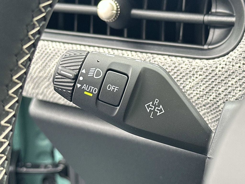 2026 MINI Cooper S Signature Plus Hardtop 2 Door