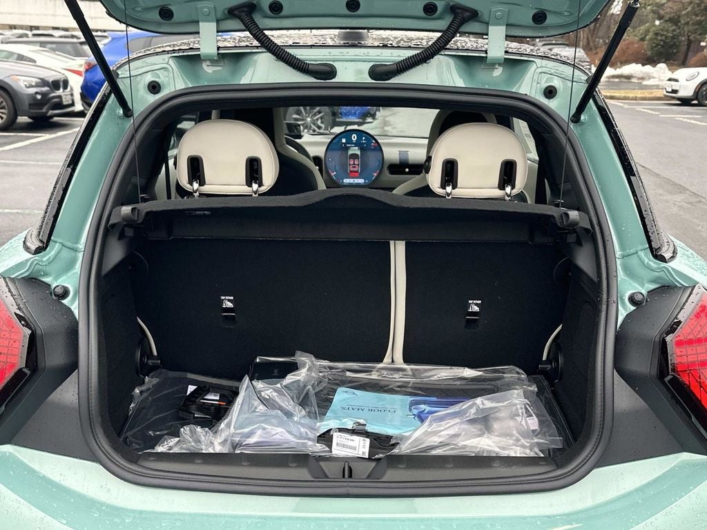 2026 MINI Cooper S Signature Plus Hardtop 2 Door