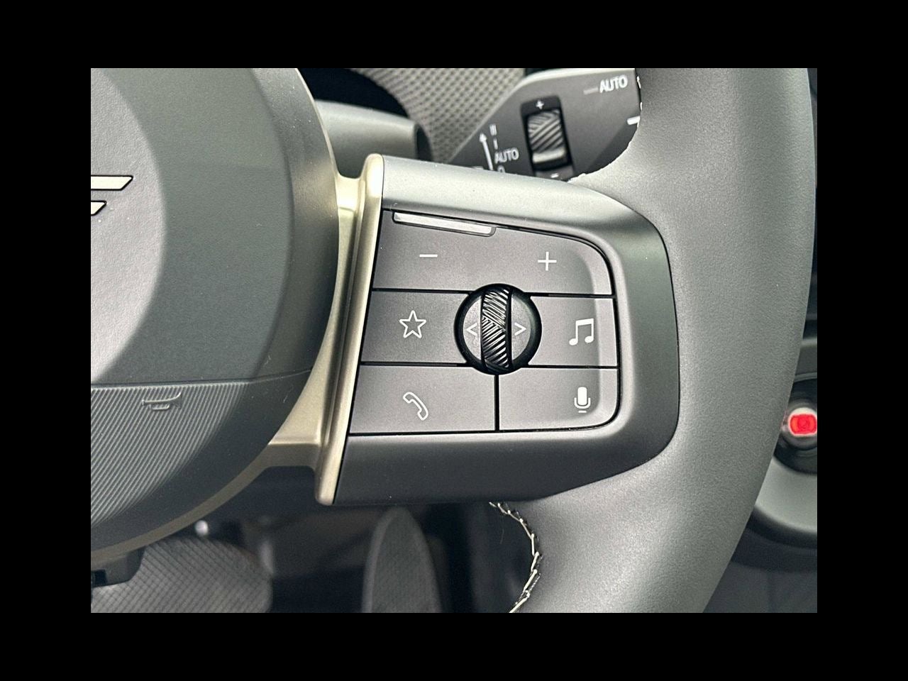 2026 MINI Cooper S Signature Plus Hardtop 2 Door