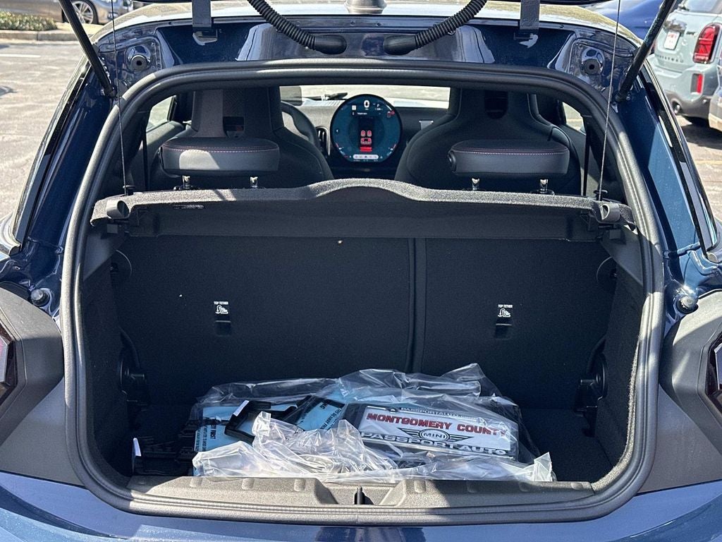 2026 MINI 2 Door Cooper S Iconic