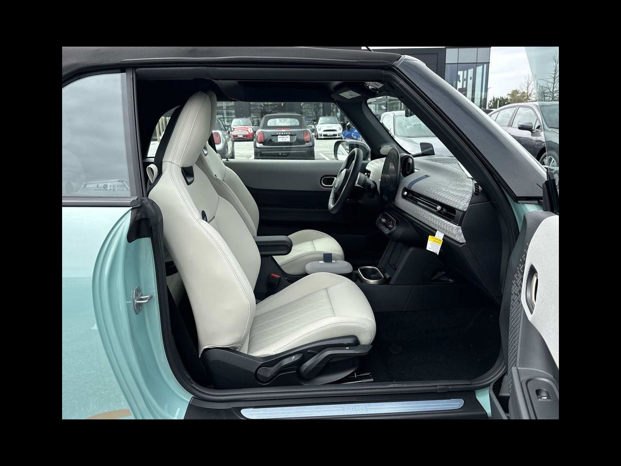 2026 MINI CONVERTIBLE ICONIC