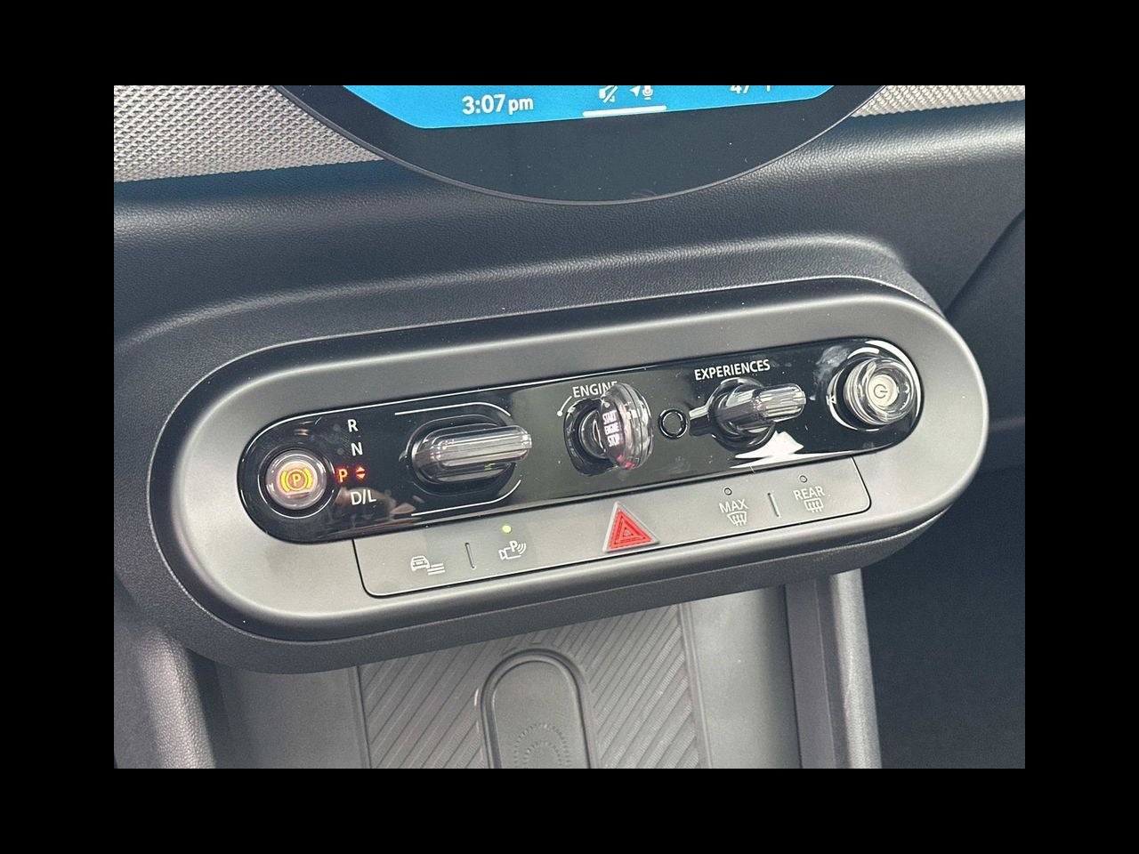 2026 MINI Cooper Signature Plus Hardtop 4 Door