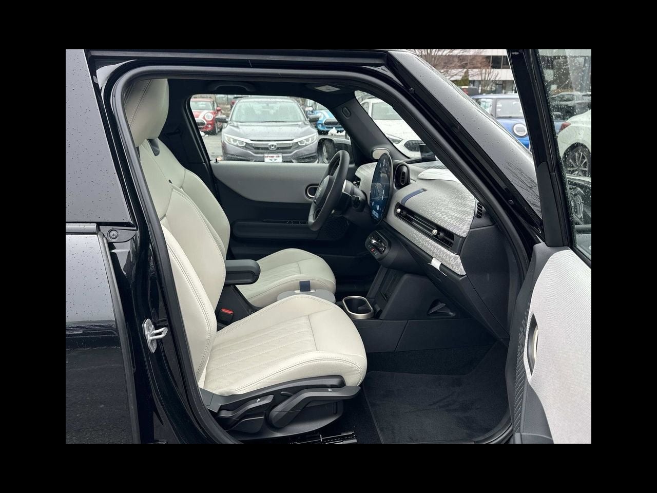 2026 MINI Cooper Signature Plus Hardtop 4 Door