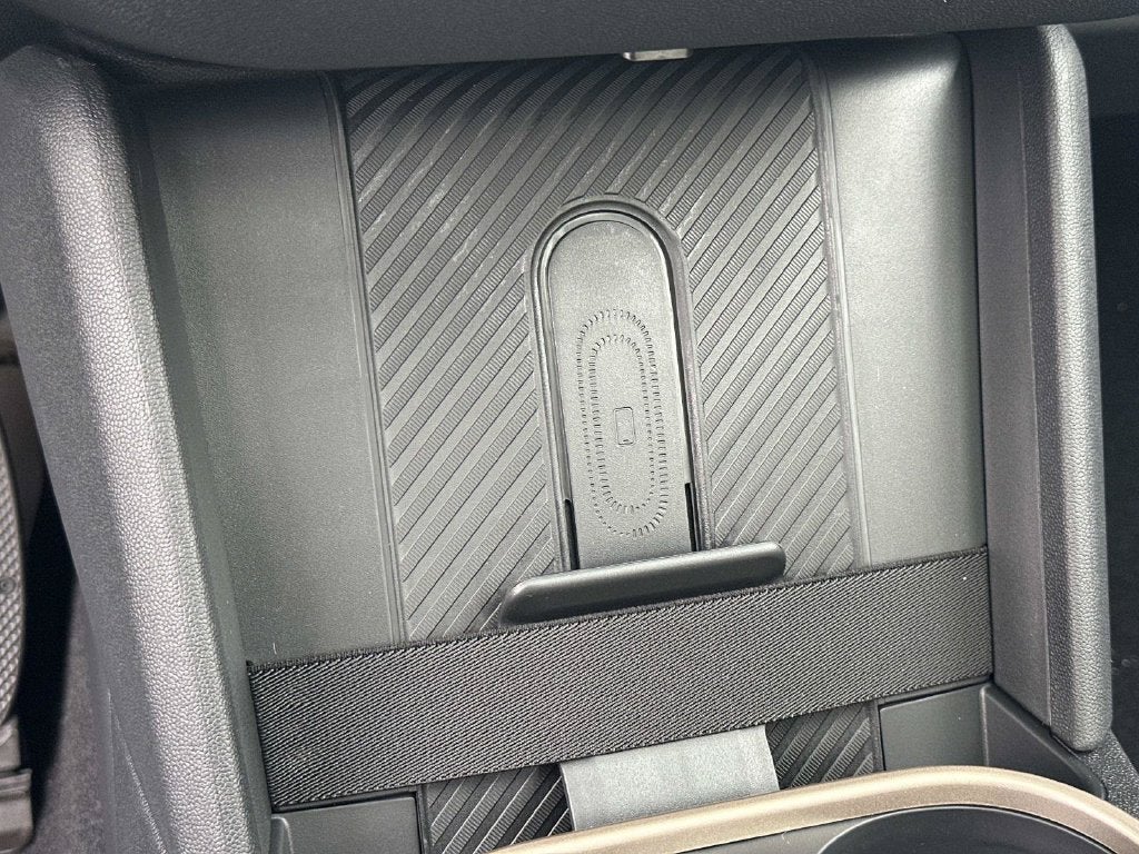 2027 MINI Cooper C Hardtop 4 Door Signature Plus