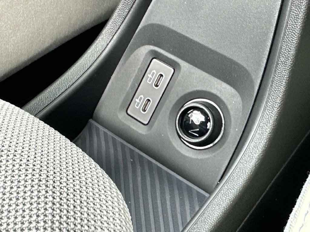 2027 MINI Cooper C Hardtop 4 Door Signature Plus