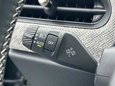 2027 MINI Cooper C Hardtop 4 Door Signature Plus
