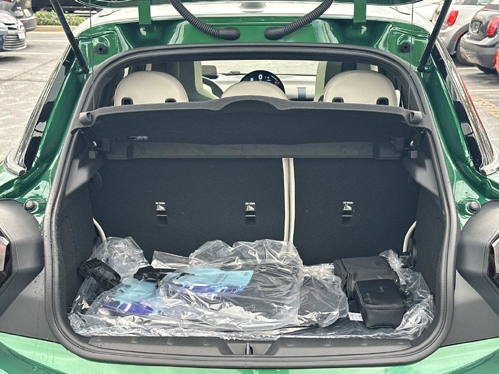 2027 MINI Cooper C Hardtop 4 Door Signature Plus
