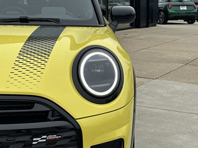 2026 MINI 4 Door Cooper S Iconic